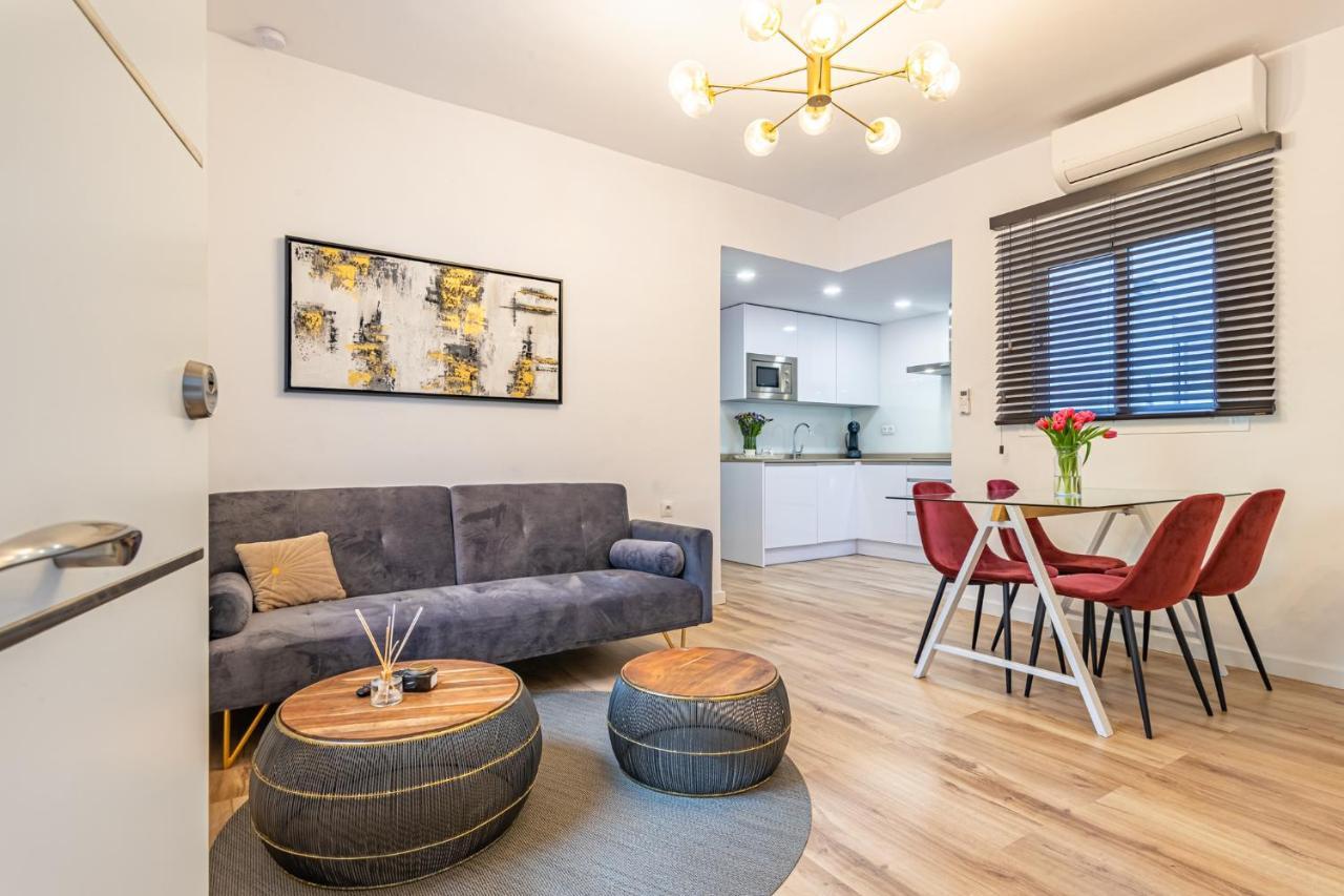 Happy Lounge Apartment *